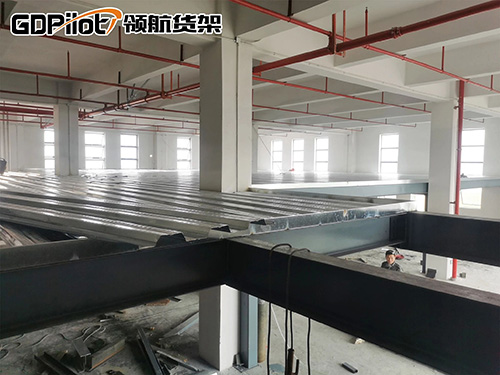 如何搭建工字鋼閣樓？