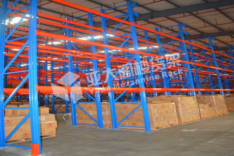 組合式貨架是否安全？廣州貨架廠來講解下它的優(yōu)勢所在